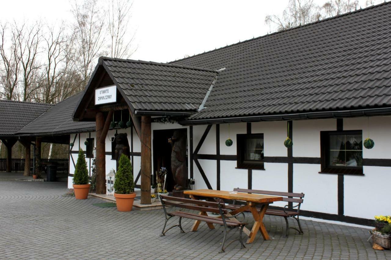 Park Lesny 'U Kaczyny' Hotel Rogow Esterno foto