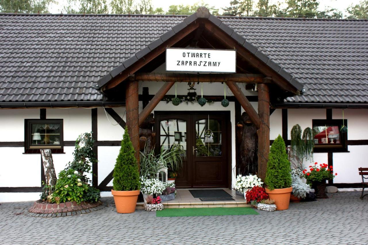 Park Lesny 'U Kaczyny' Hotel Rogow Esterno foto